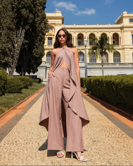 Tailored Set with Pants and Tunic with Front Opening and Metal Neck Detail