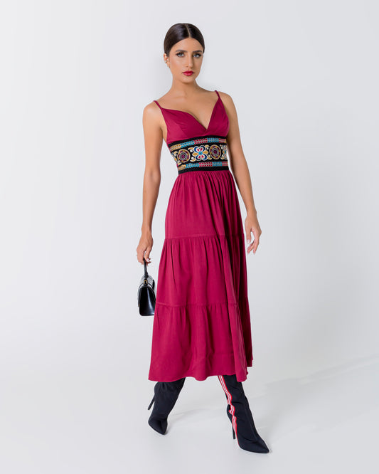 Linen Dress with an Ebroidered Waist
