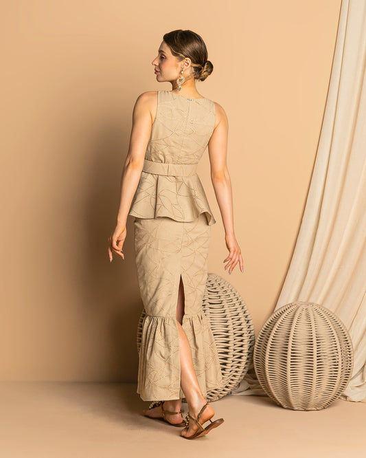 Russian Linen & Laise Set with Ruffled Skirt, Blouse, and Matching Belt
