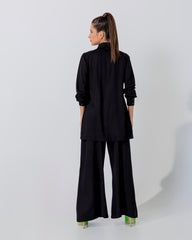 Tailored Three Piece Linen Set with Top, Pants, and Shirt Featuring Gold Belt